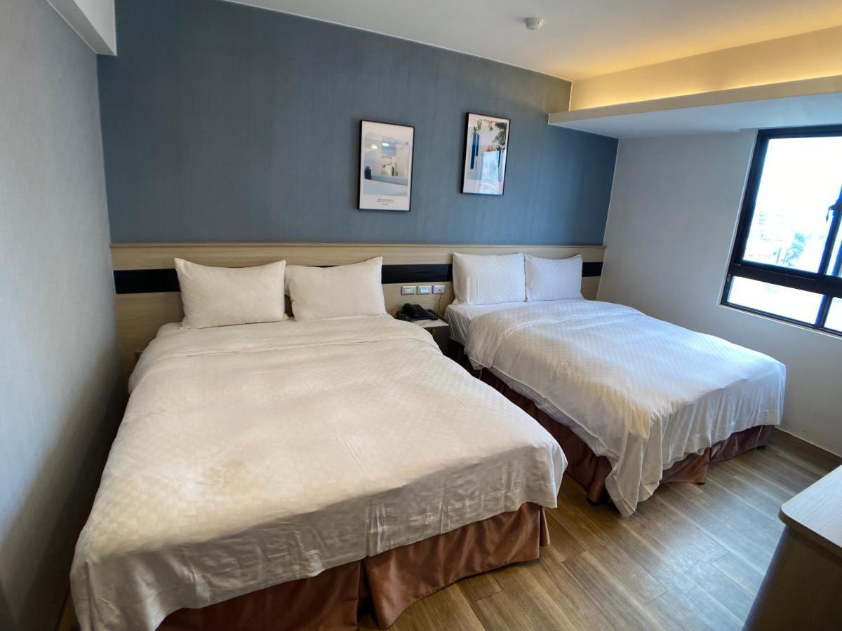 Bonjour Hotel Taichung Buitenkant foto