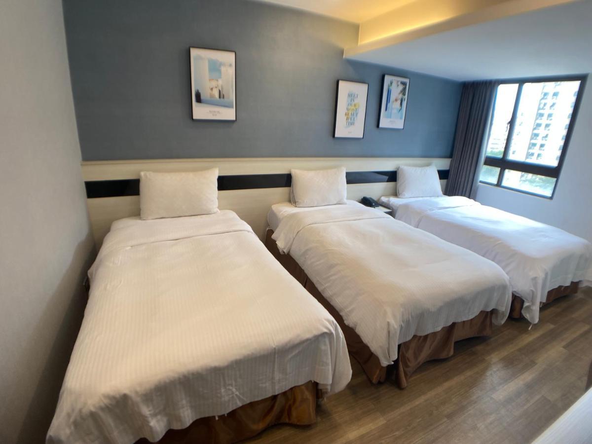 Bonjour Hotel Taichung Buitenkant foto