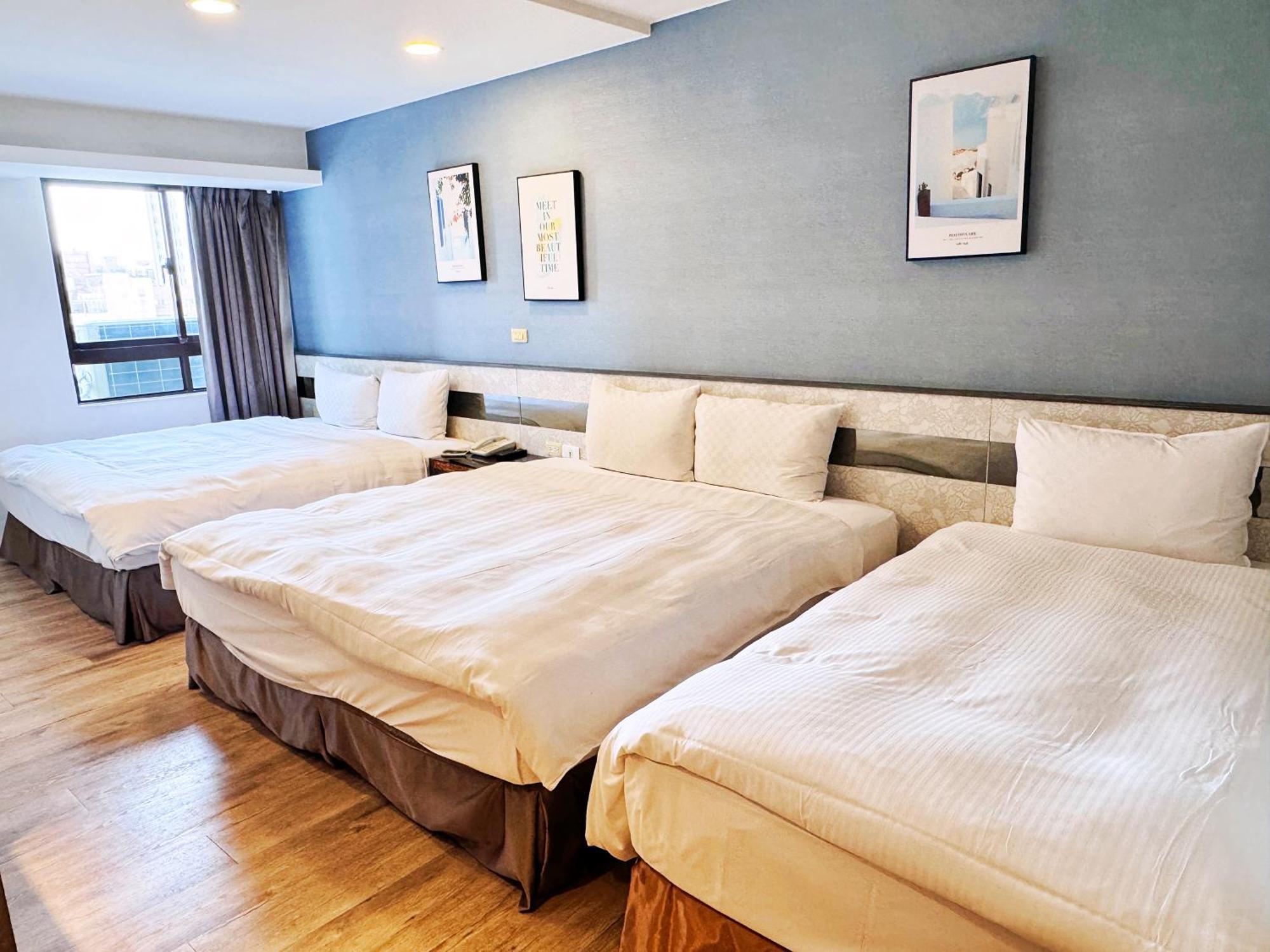 Bonjour Hotel Taichung Buitenkant foto