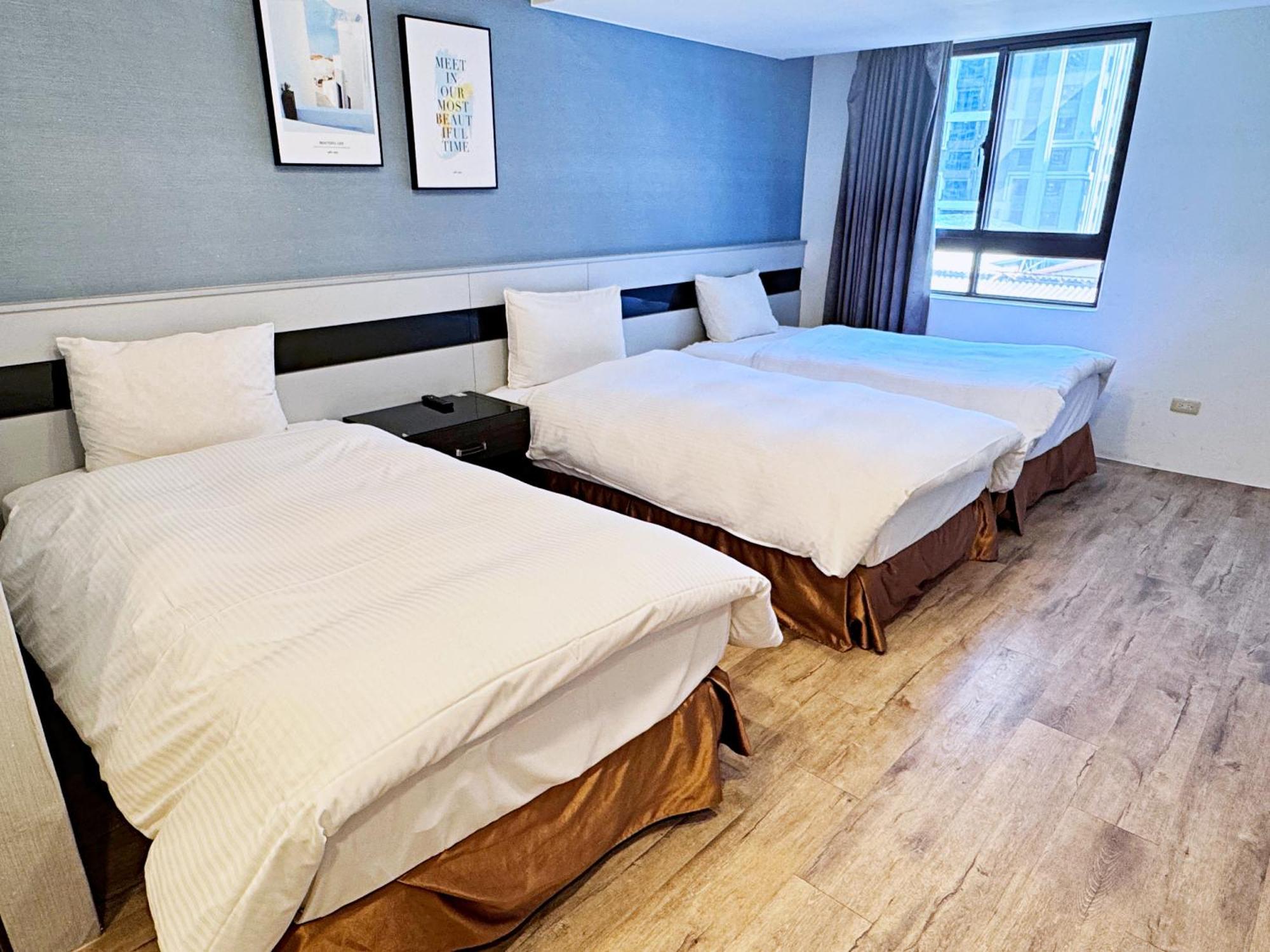 Bonjour Hotel Taichung Buitenkant foto