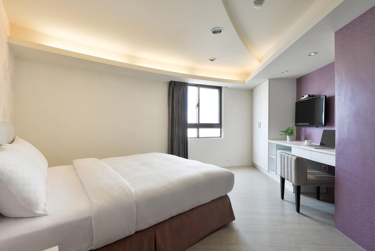 Bonjour Hotel Taichung Buitenkant foto